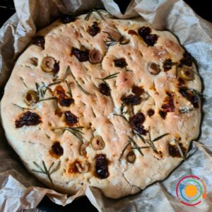 foccacia su sauleje dziovintais pomidorais 05